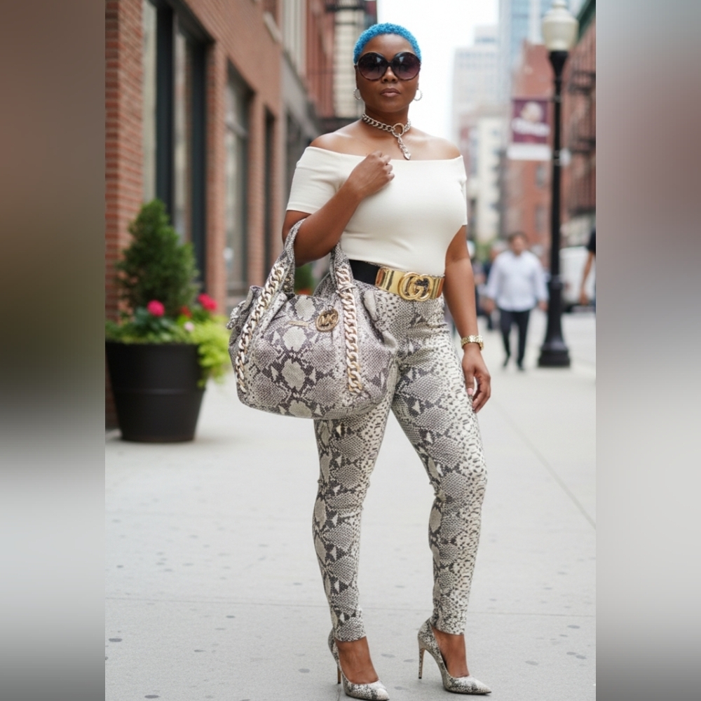 Michael Kors Cream and Tan Snake Print XL Shoulder Bag NWOT